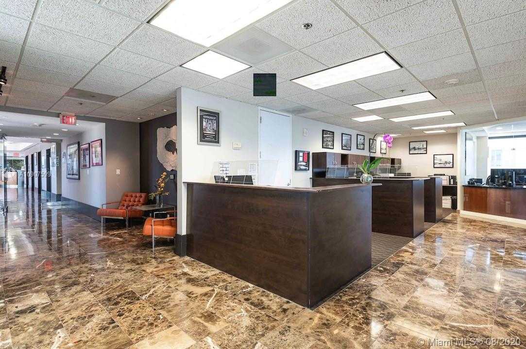 Small Image of 2665 SOUTH BAYSHORE DR #PH1, Miami Number 15
