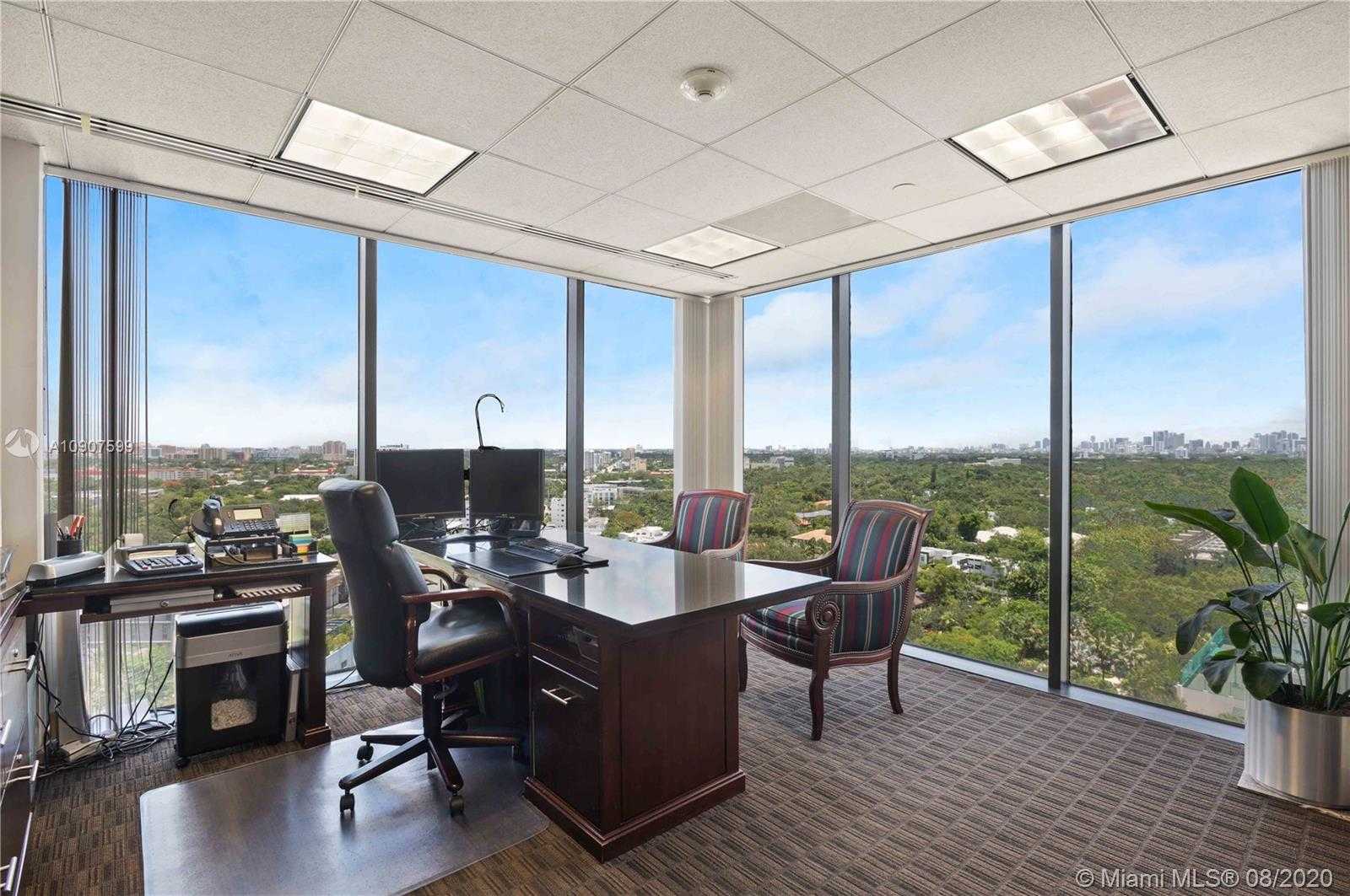 Small Image of 2665 SOUTH BAYSHORE DR #PH1, Miami Number 33