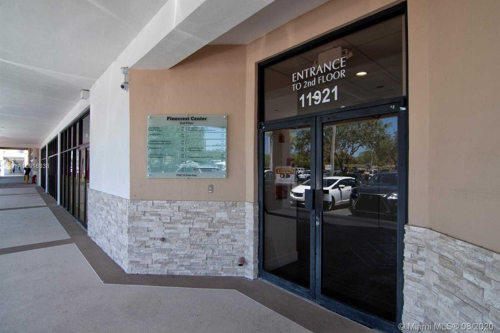 Small Image of 11975 SOUTH DIXIE HWY #214, Pinecrest Number 6