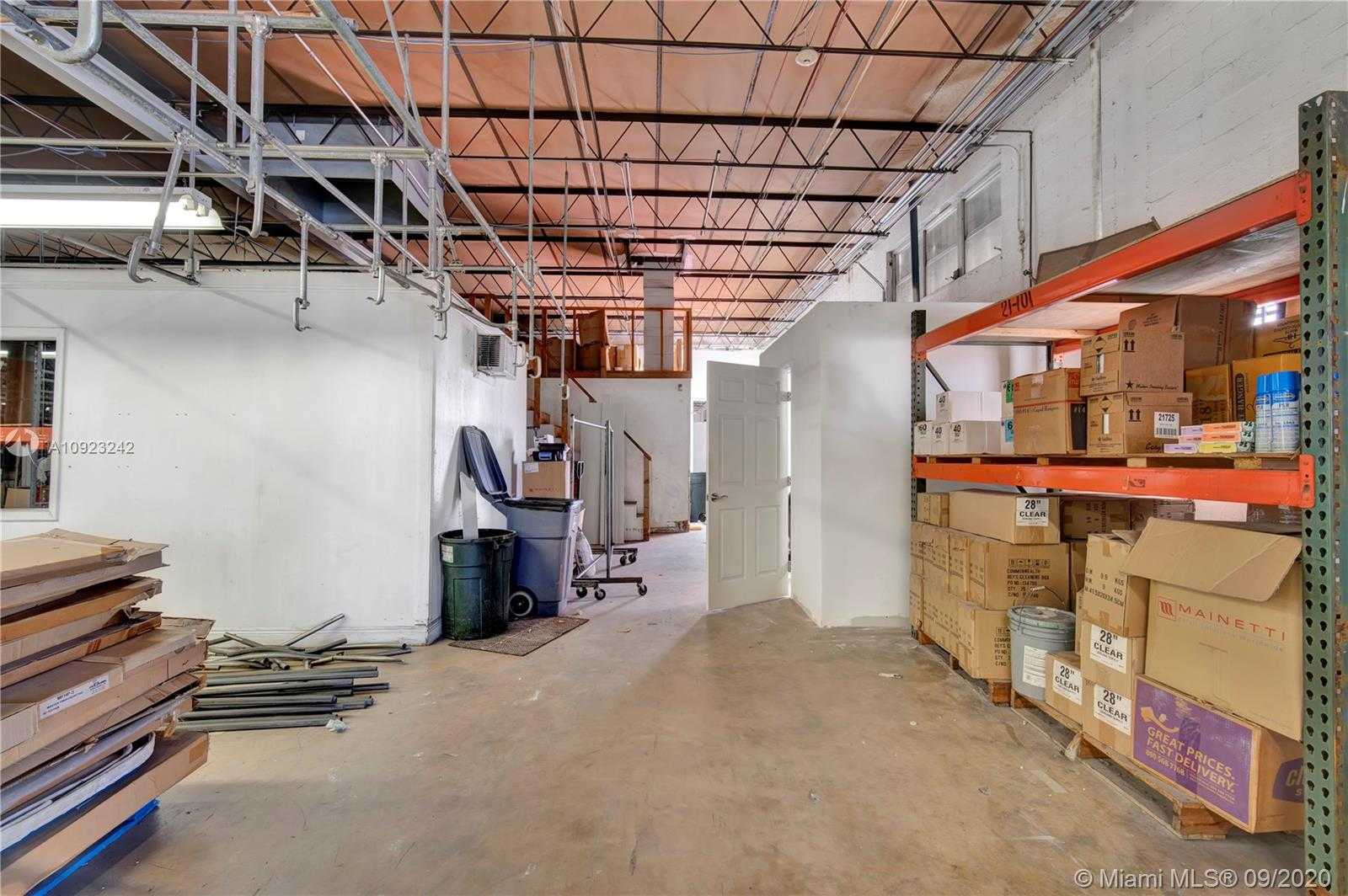 Small Image of 3797 NORTH WEST 46TH ST, Hialeah Number 9