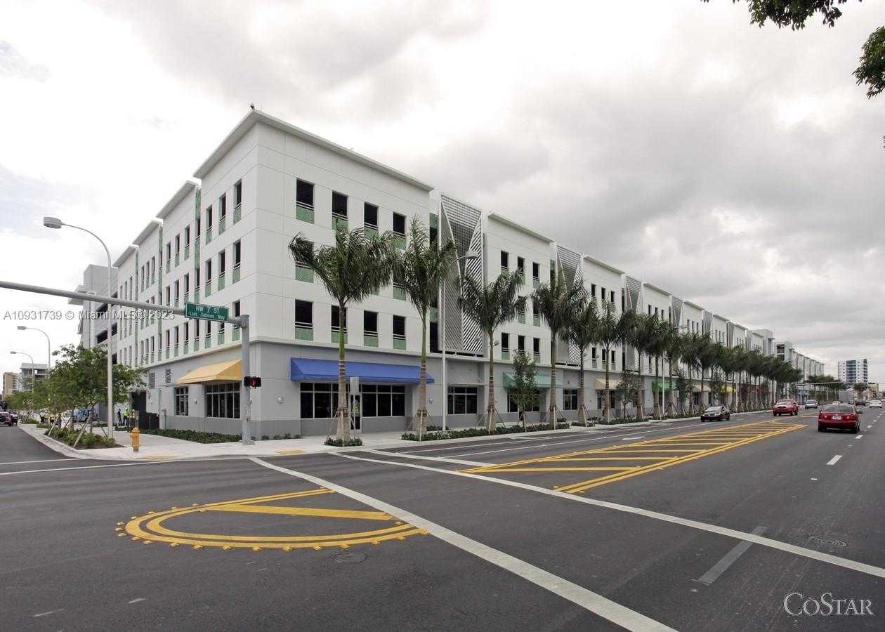 Small Image of Miami Number 3