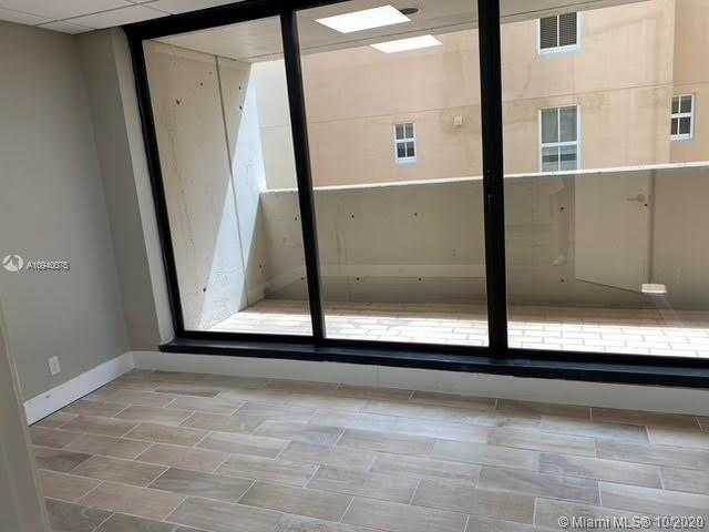 Small Image of 2655 SOUTH LE JEUNE RD #PH1-F, Coral Gables Number 5