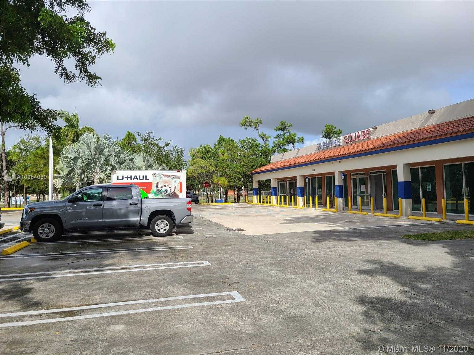 Small Image of 14801 BETHUNE DR, Miami Number 2