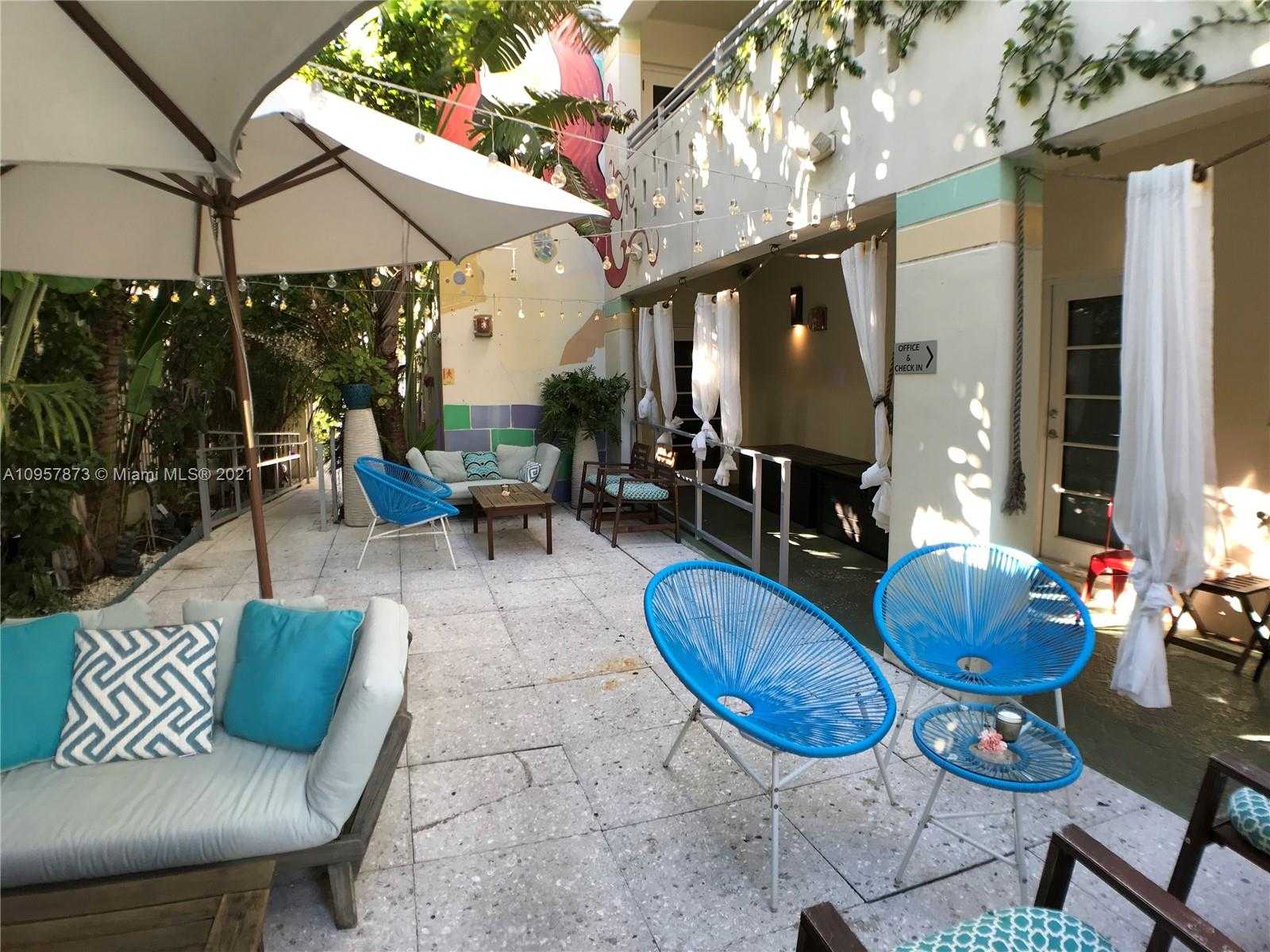 Small Image of 7337 HARDING AVE, Miami Beach Number 12