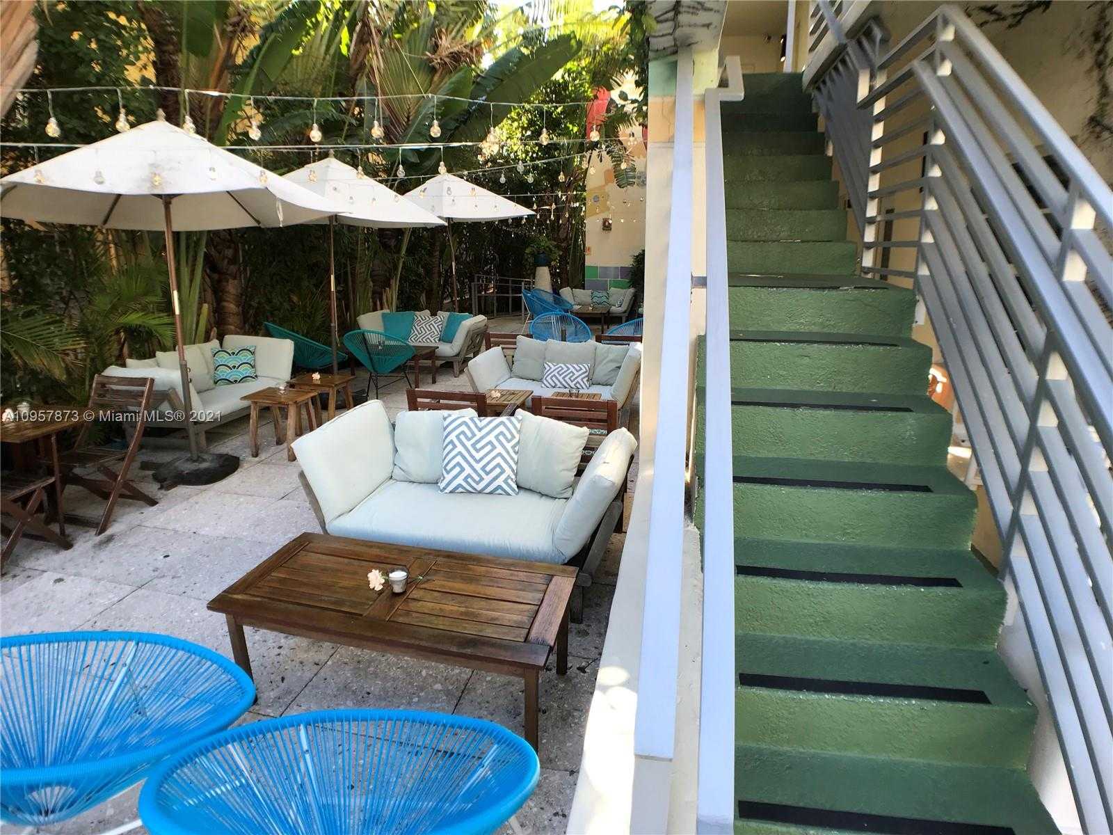 Small Image of 7337 HARDING AVE, Miami Beach Number 13