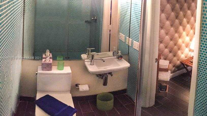 Small Image of 7337 HARDING AVE, Miami Beach Number 25