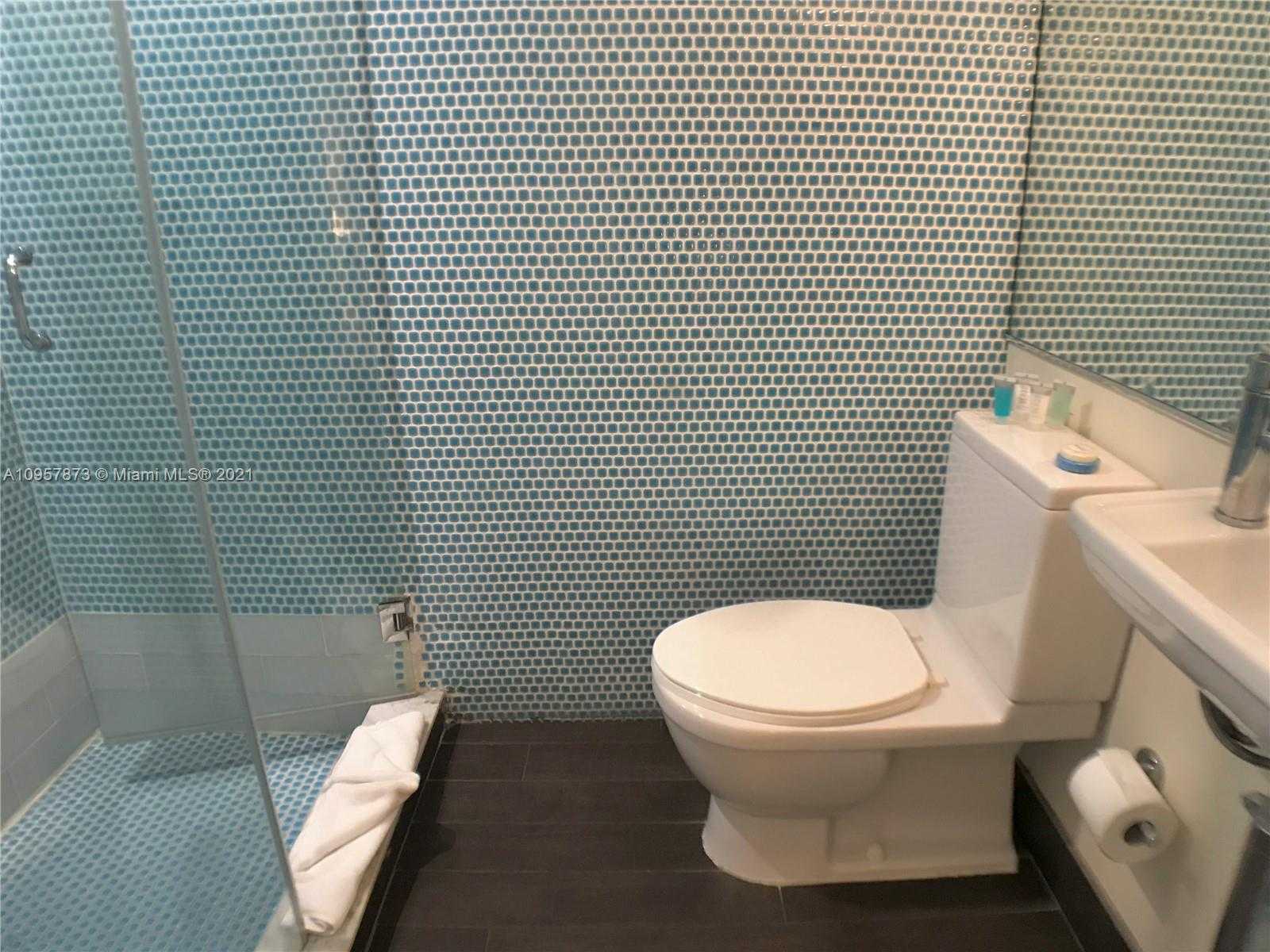 Small Image of 7337 HARDING AVE, Miami Beach Number 44