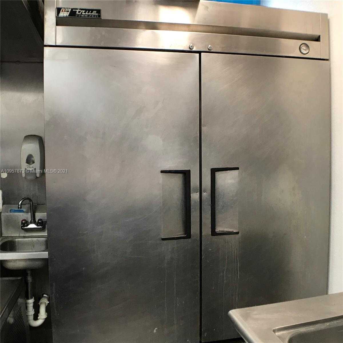 Small Image of 7337 HARDING AVE, Miami Beach Number 56