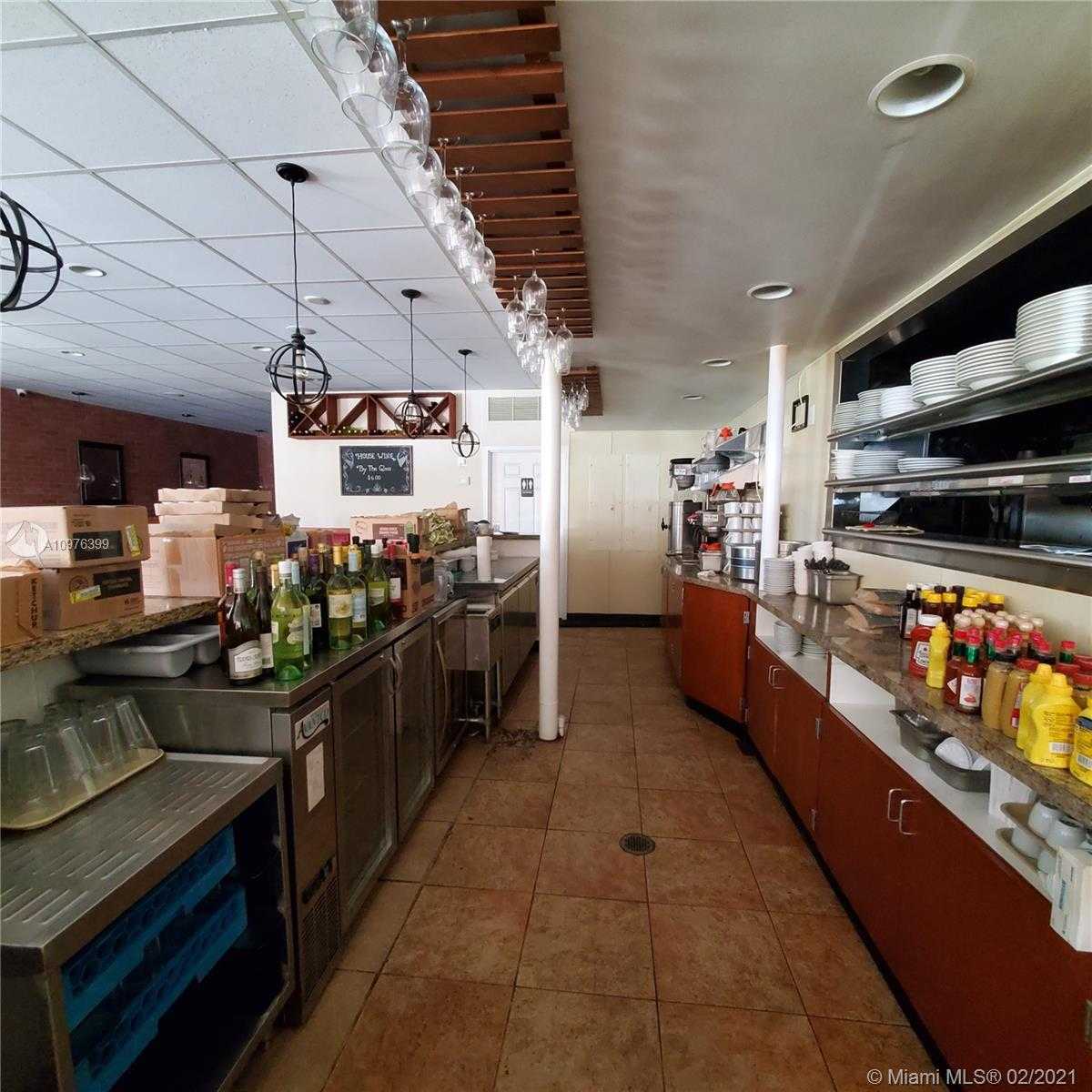 Small Image of 3020 NORTH FEDERAL HWY #10, Fort Lauderdale Number 8