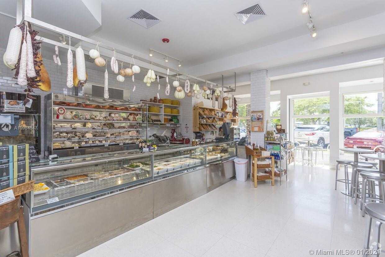 Small Image of 1920 ALTON ROAD, Miami Beach Number 11
