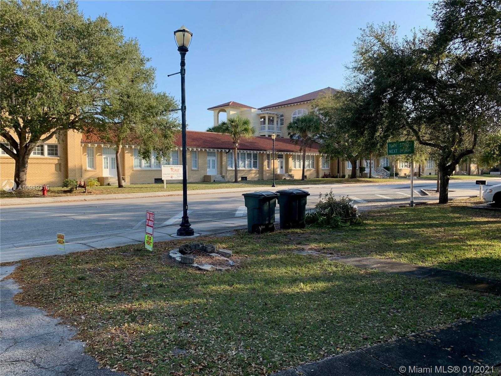 Small Image of 1109 DELAWARE AVE, Fort Pierce Number 2