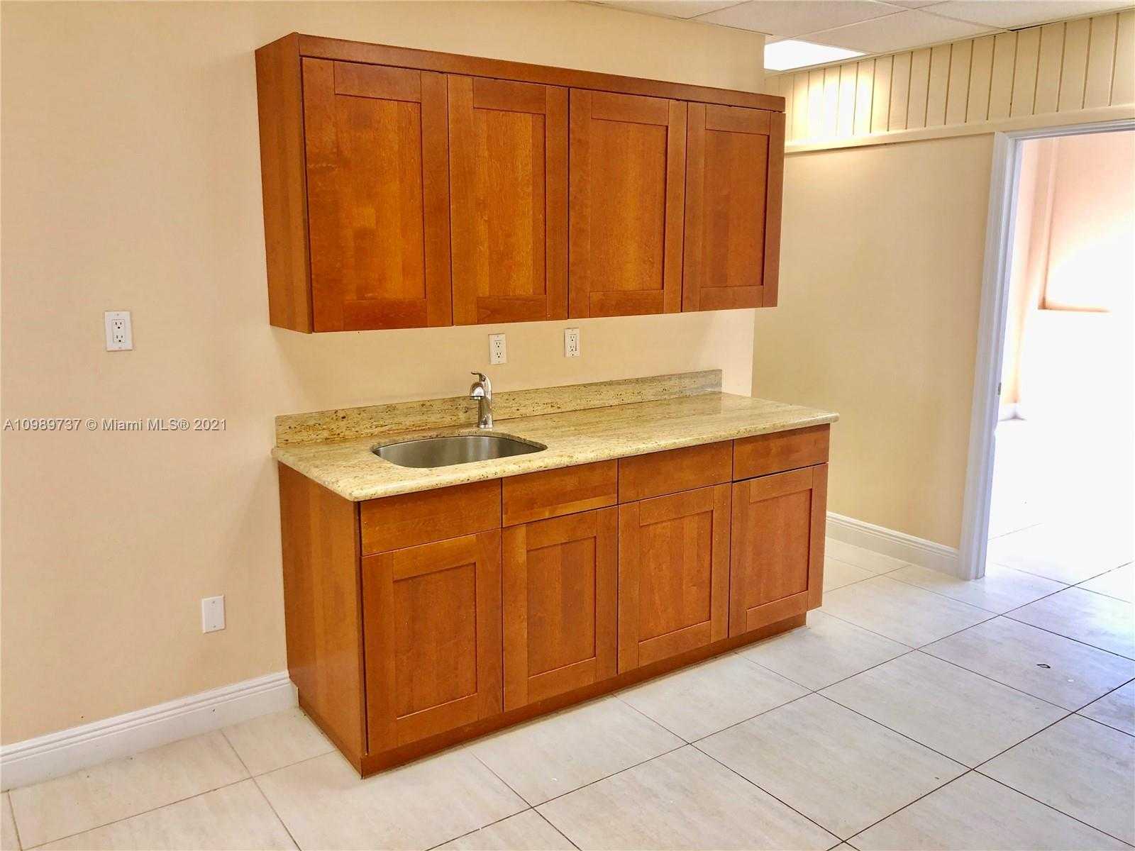 Small Image of 3038 NORTH FEDERAL HWY #D, Fort Lauderdale Number 12