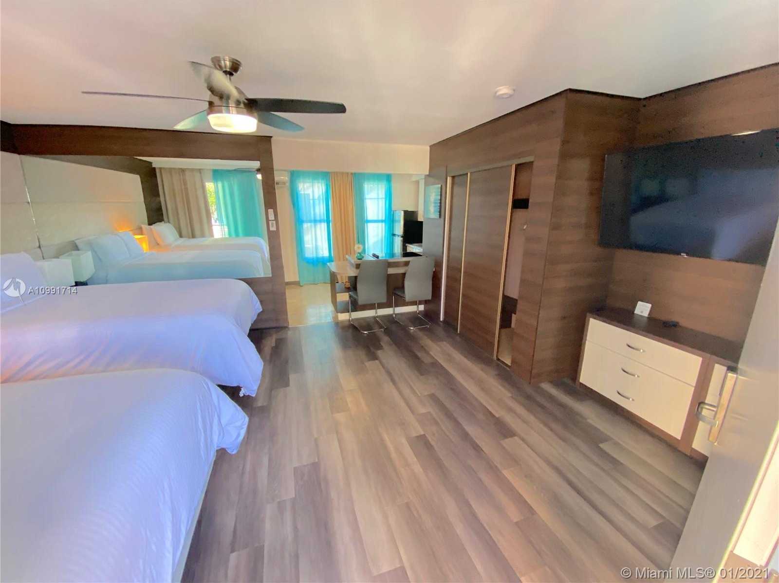 Small Image of 3086 HARBOR DR, Fort Lauderdale Number 23