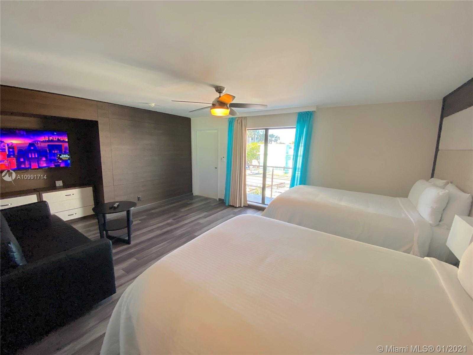 Small Image of 3086 HARBOR DR, Fort Lauderdale Number 24
