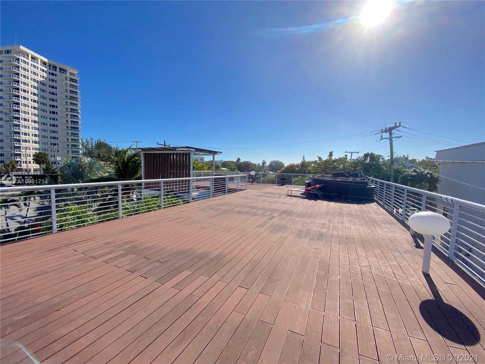 Small Image of 3086 HARBOR DR, Fort Lauderdale Number 4