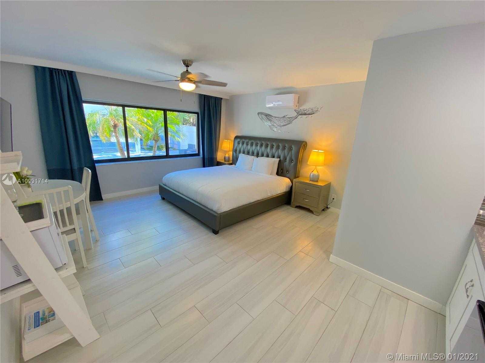 Small Image of 3086 HARBOR DR, Fort Lauderdale Number 9