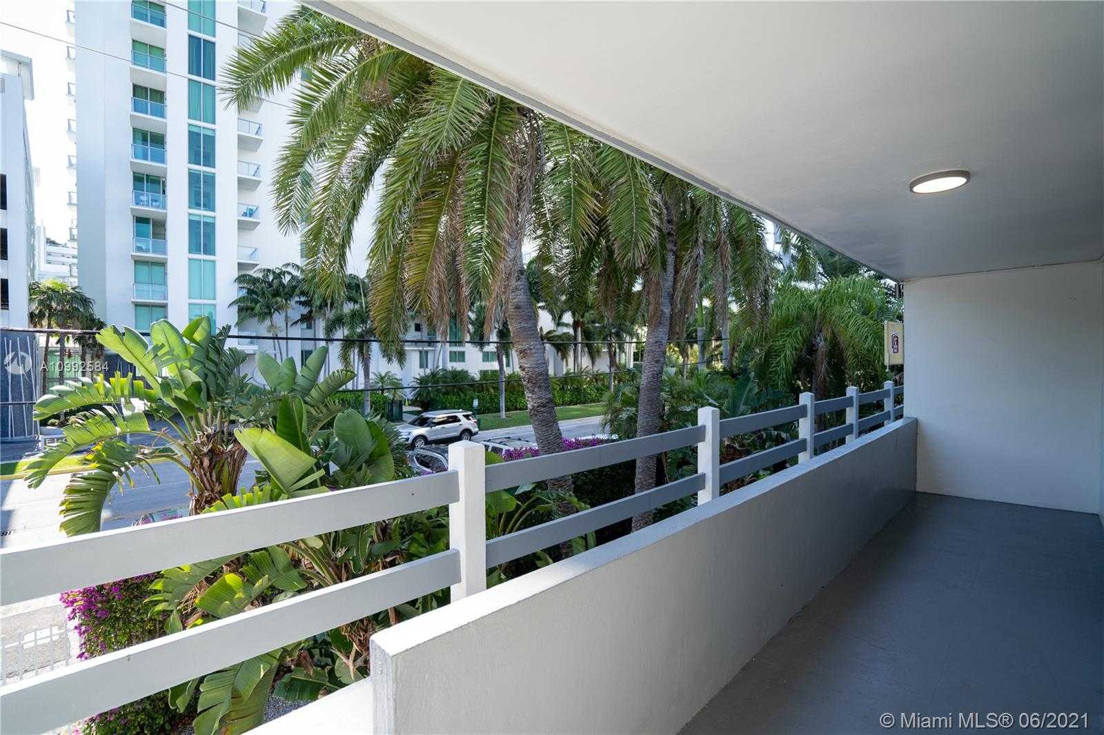Small Image of 7927 EAST DR, North Bay Village Number 52