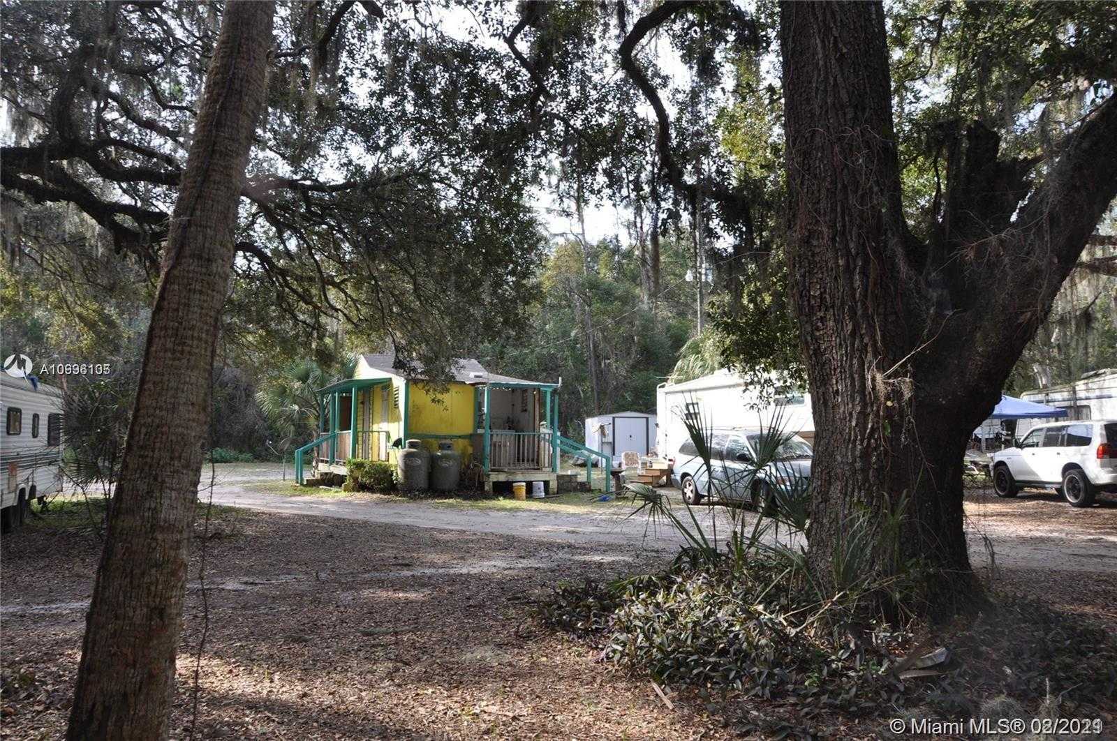 Small Image of 6808 LAKE GRIFFIN ROAD, Other City - In The State Of Florida Number 13