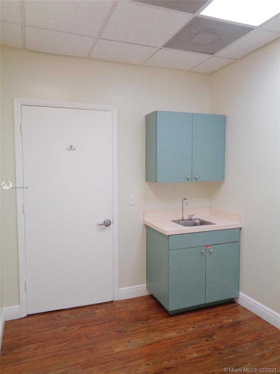 Small Image of 3618 LANTANA RD #201, Lake Worth Number 13