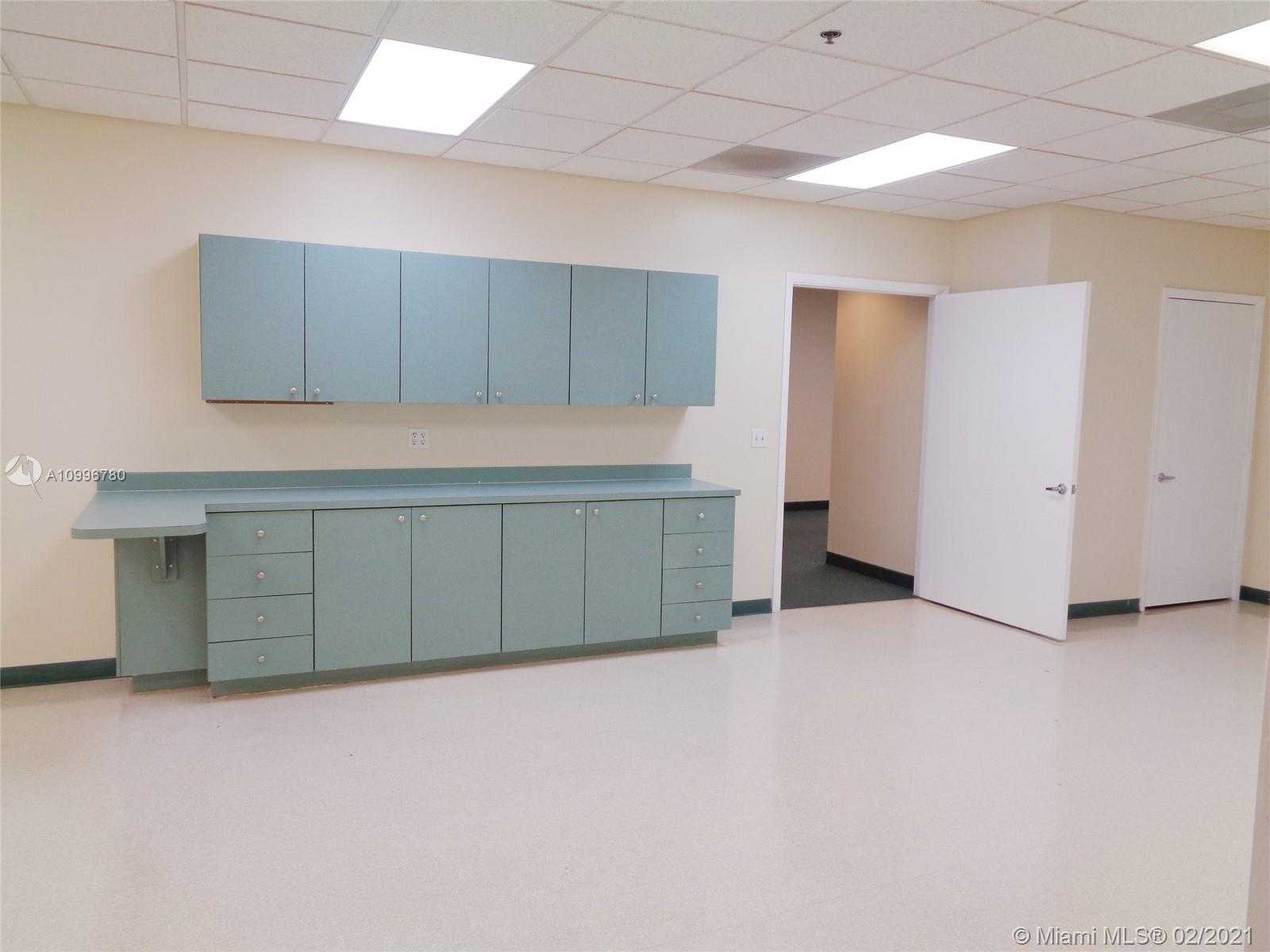 Small Image of 3618 LANTANA RD #201, Lake Worth Number 15