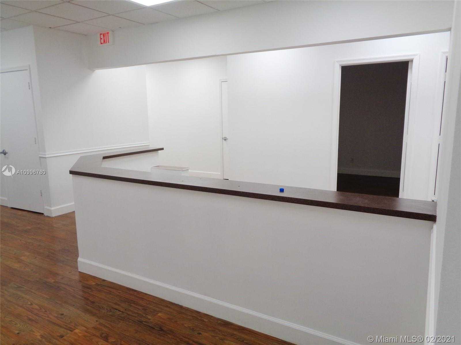 Small Image of 3618 LANTANA RD #201, Lake Worth Number 9
