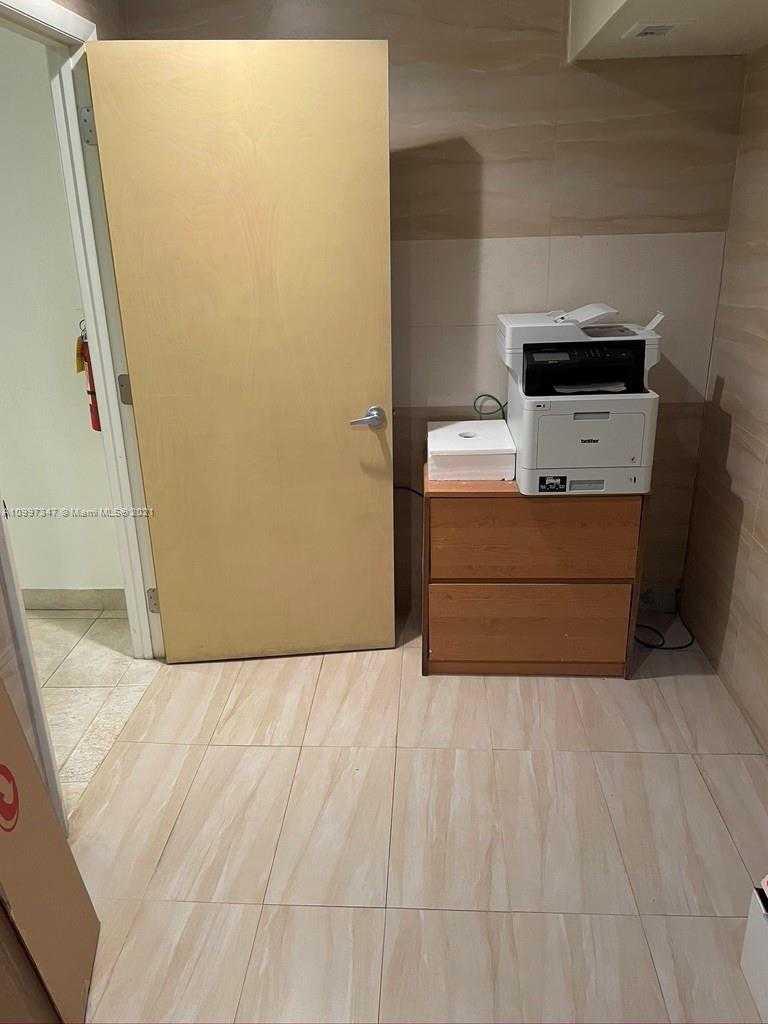 Small Image of 3800 SOUTH OCEAN DR #G5, Hollywood Number 17