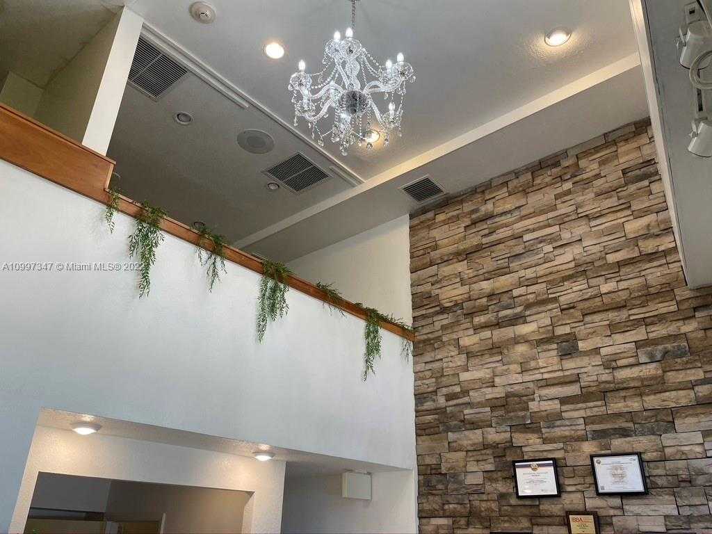 Small Image of 3800 SOUTH OCEAN DR #G5, Hollywood Number 5