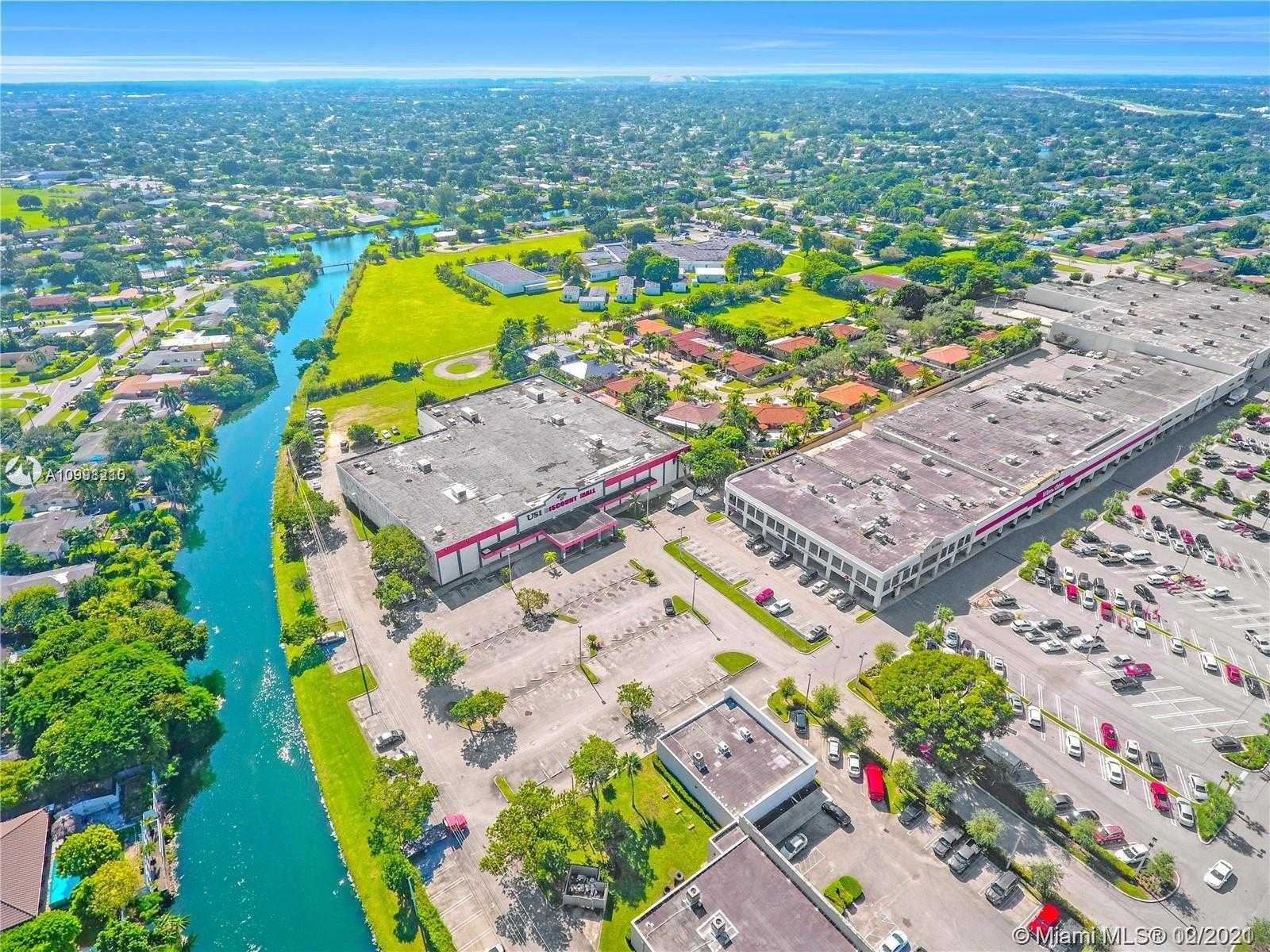 Small Image of 18901 SOUTH DIXIE HWY, Cutler Bay Number 16