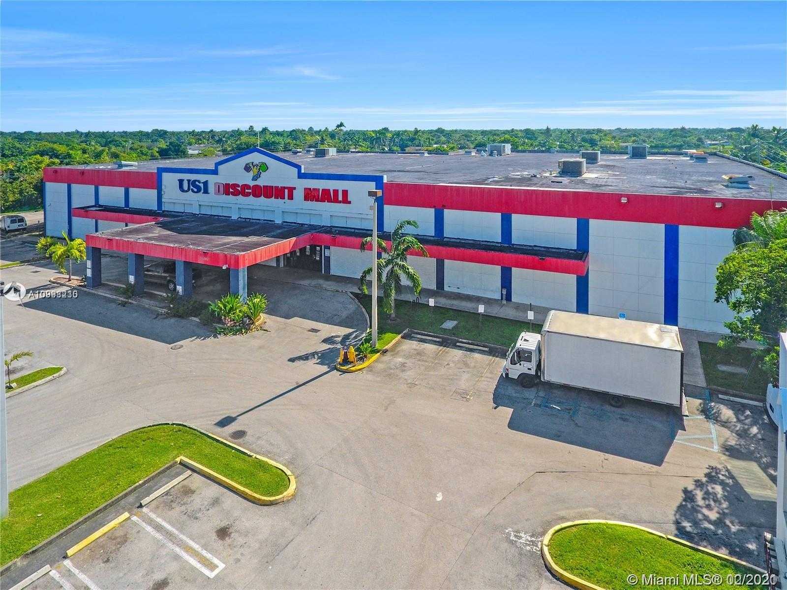 Small Image of 18901 SOUTH DIXIE HWY, Cutler Bay Number 23
