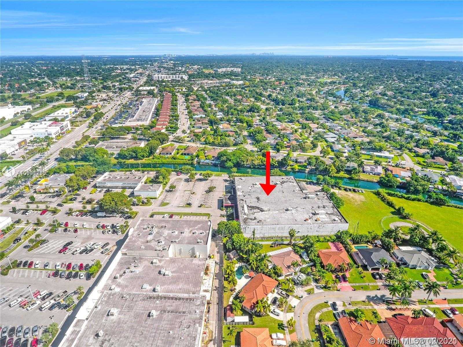 Small Image of 18901 SOUTH DIXIE HWY, Cutler Bay Number 6