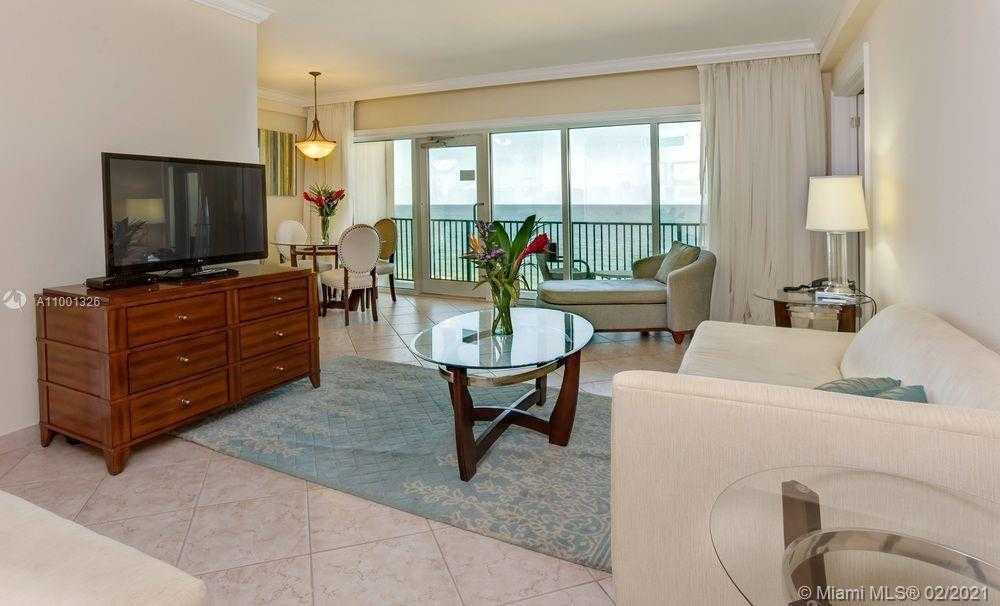 Small Image of 4140 EL MAR DR, Lauderdale By The Sea Number 10