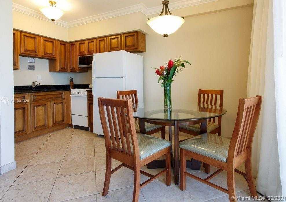 Small Image of 4140 EL MAR DR, Lauderdale By The Sea Number 13