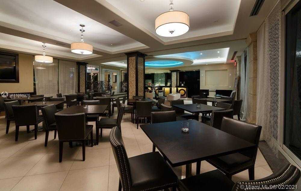 Small Image of 4140 EL MAR DR, Lauderdale By The Sea Number 4