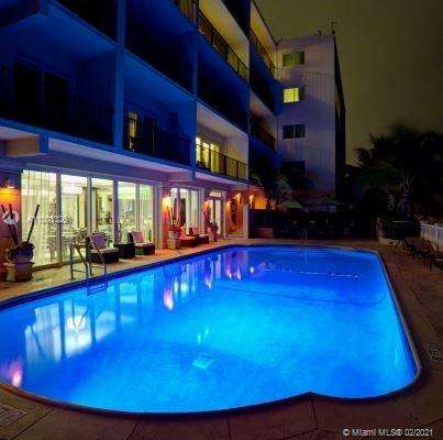 Small Image of 4140 EL MAR DR, Lauderdale By The Sea Number 7