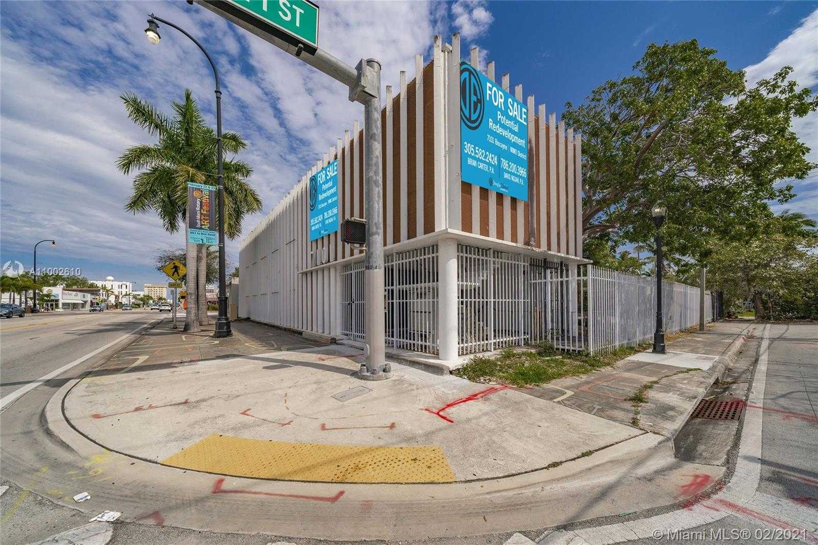 Small Image of 7101 BISCAYNE BLVD, Miami Number 3