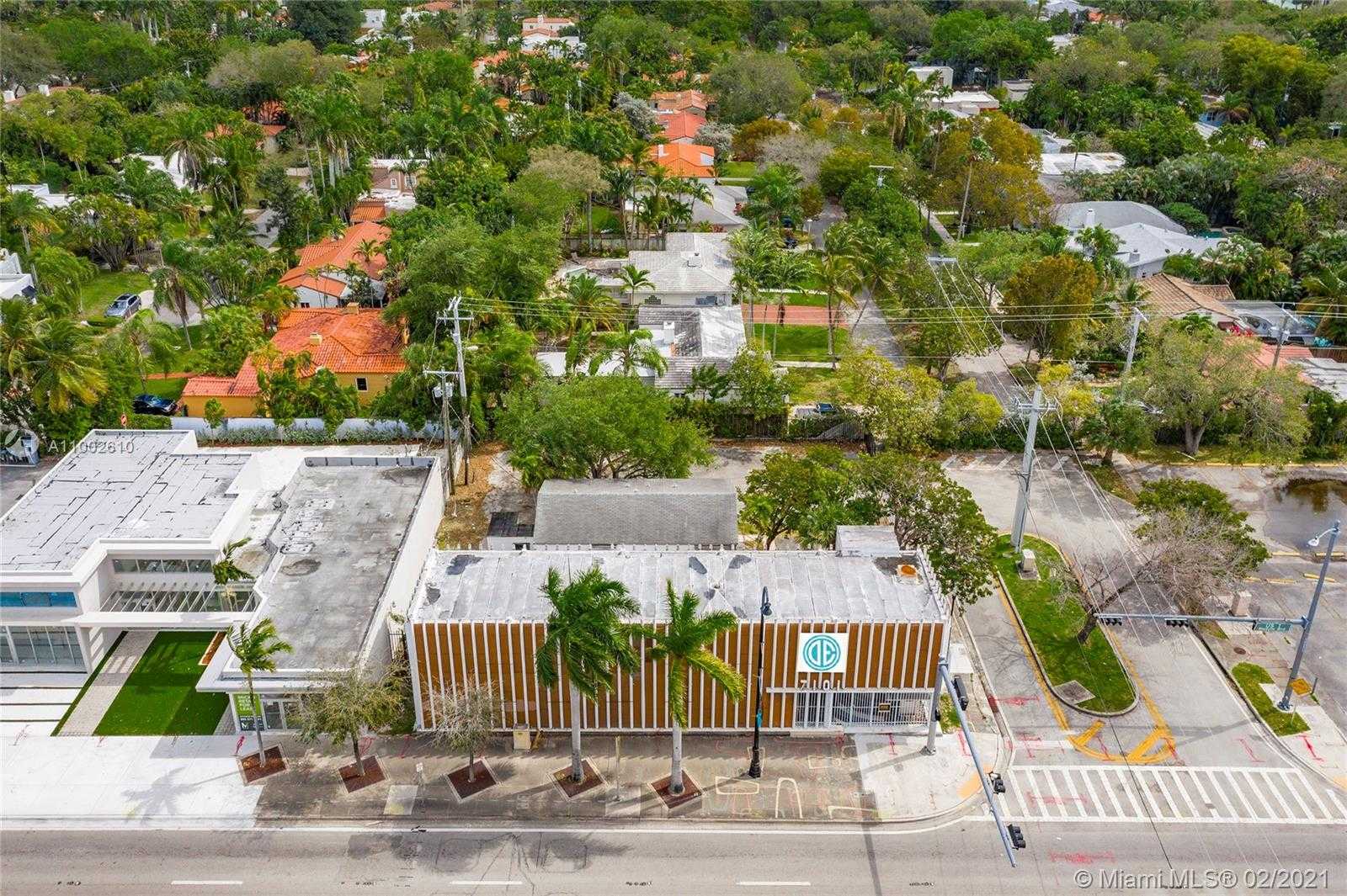 Small Image of 7101 BISCAYNE BLVD, Miami Number 6