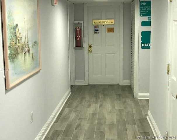 Small Image of 19501 NORTH WEST 2ND AVE #Suite 201, Miami Gardens Number 9