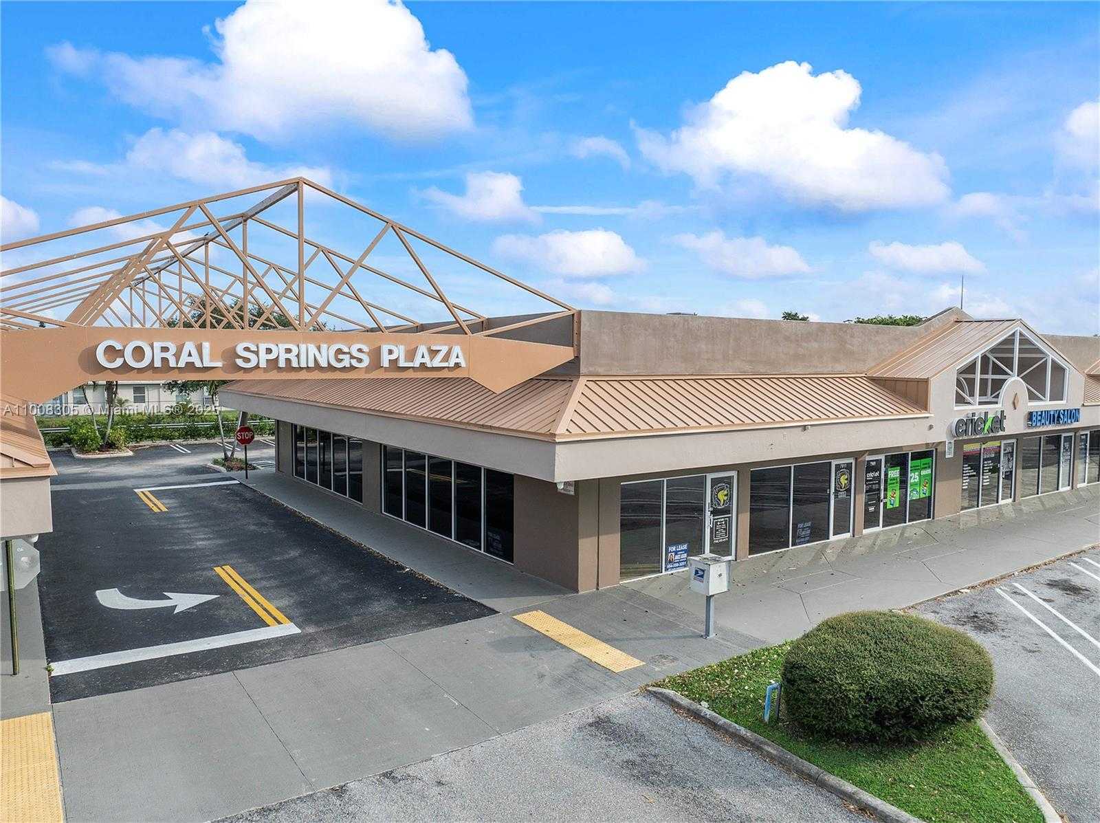 Small Image of 7891 WEST SAMPLE RD, Coral Springs Number 12