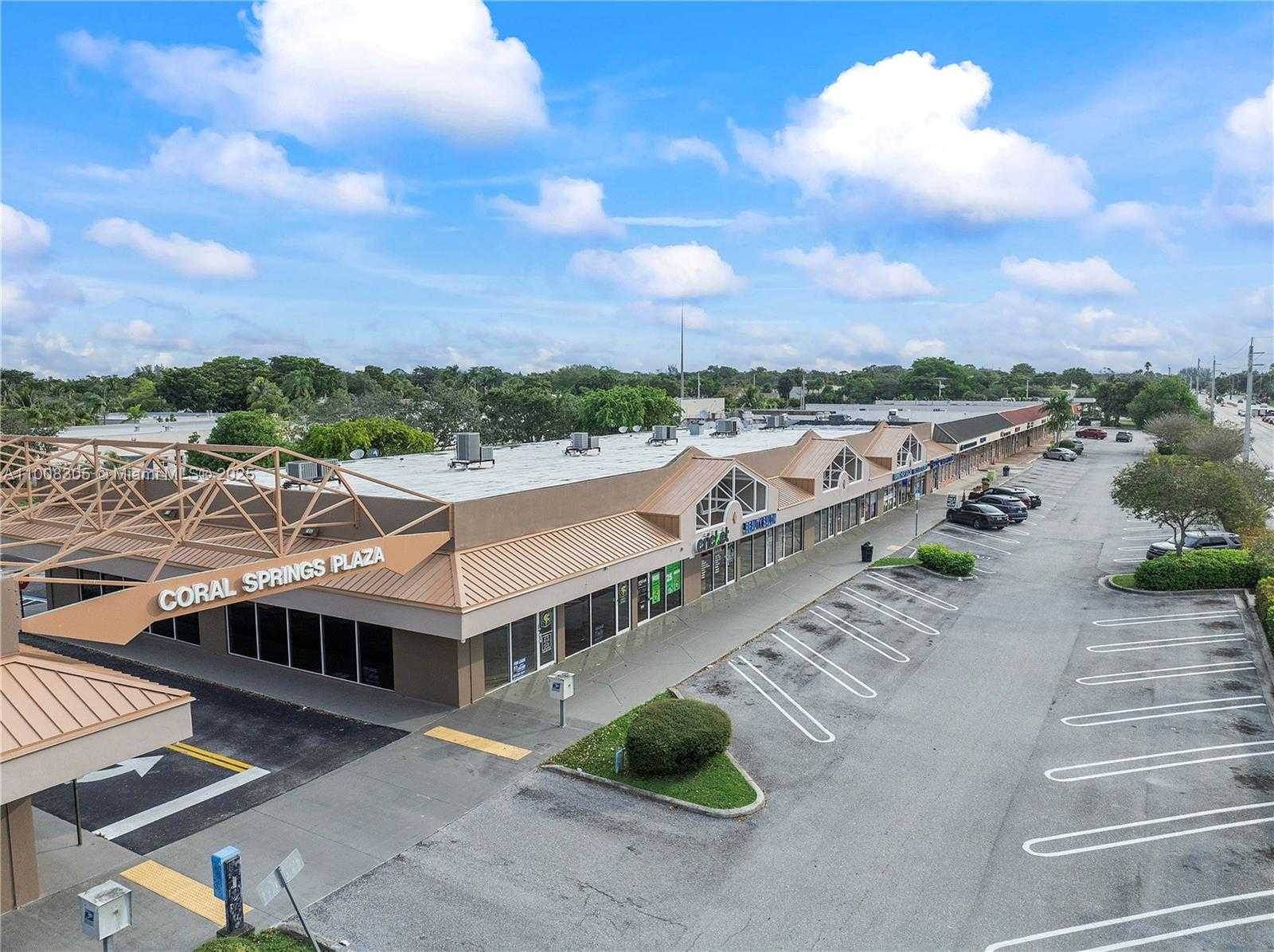 Small Image of 7891 WEST SAMPLE RD, Coral Springs Number 13