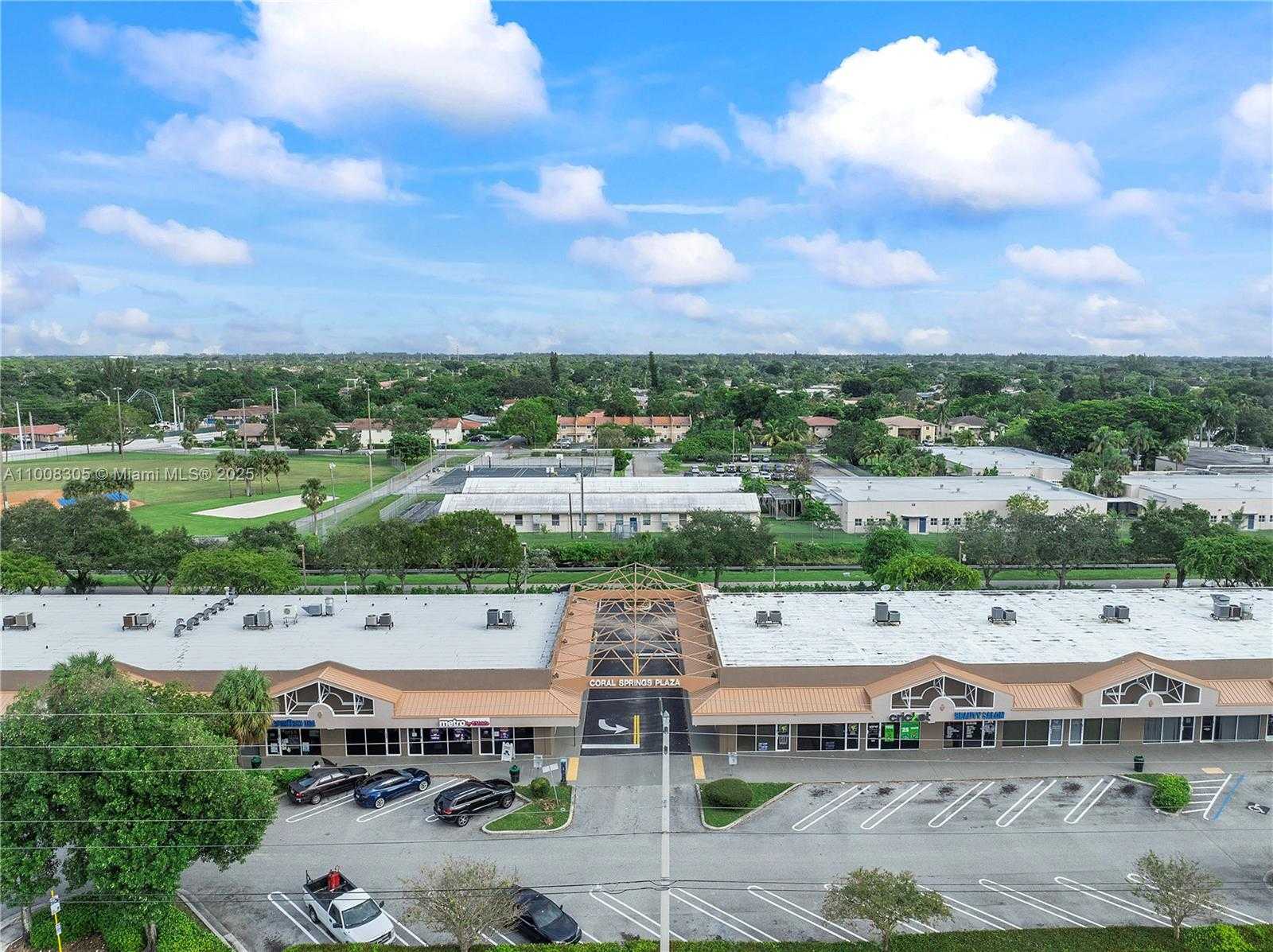 Small Image of 7891 WEST SAMPLE RD, Coral Springs Number 15