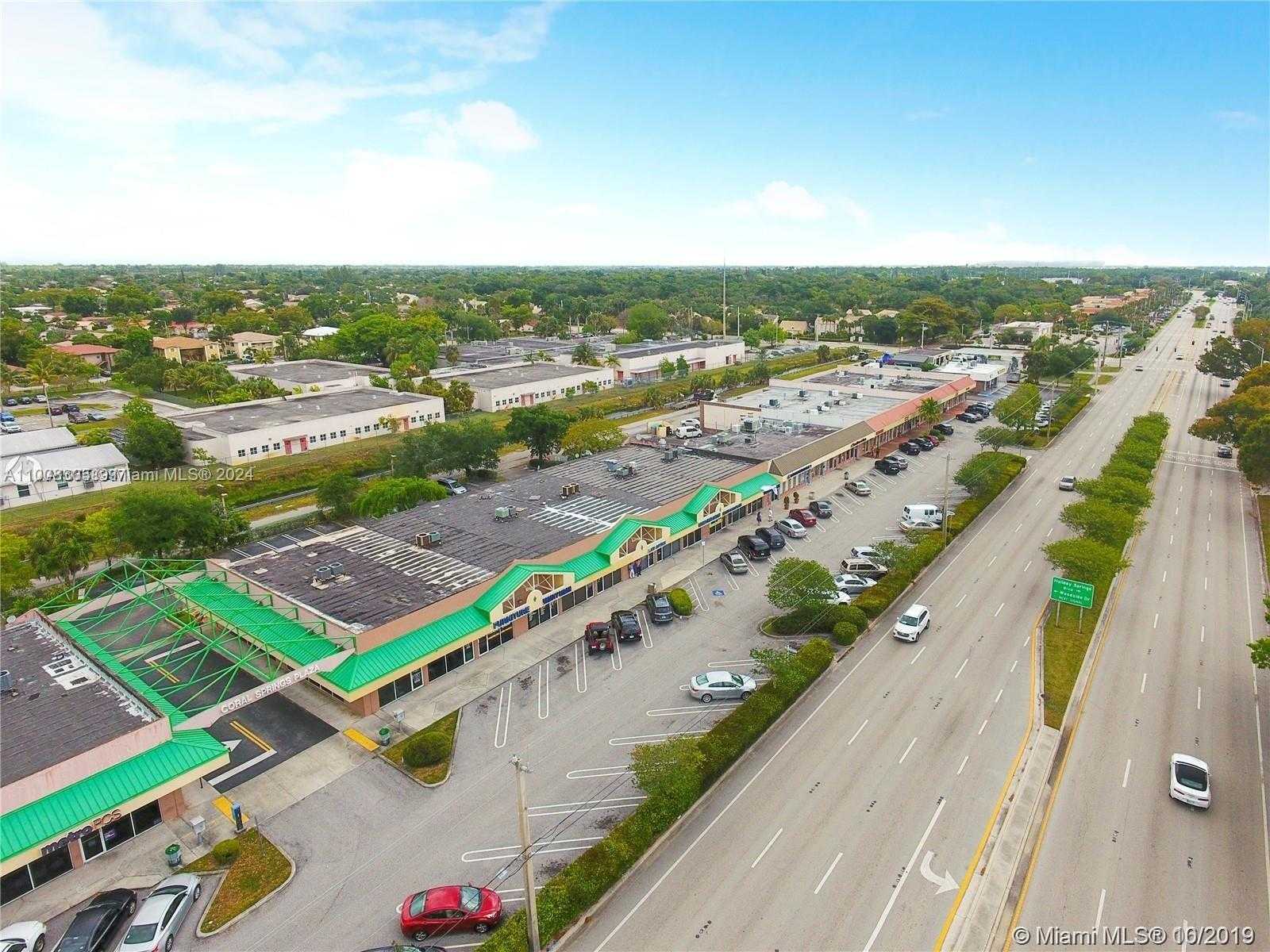Small Image of 7891 WEST SAMPLE RD, Coral Springs Number 33