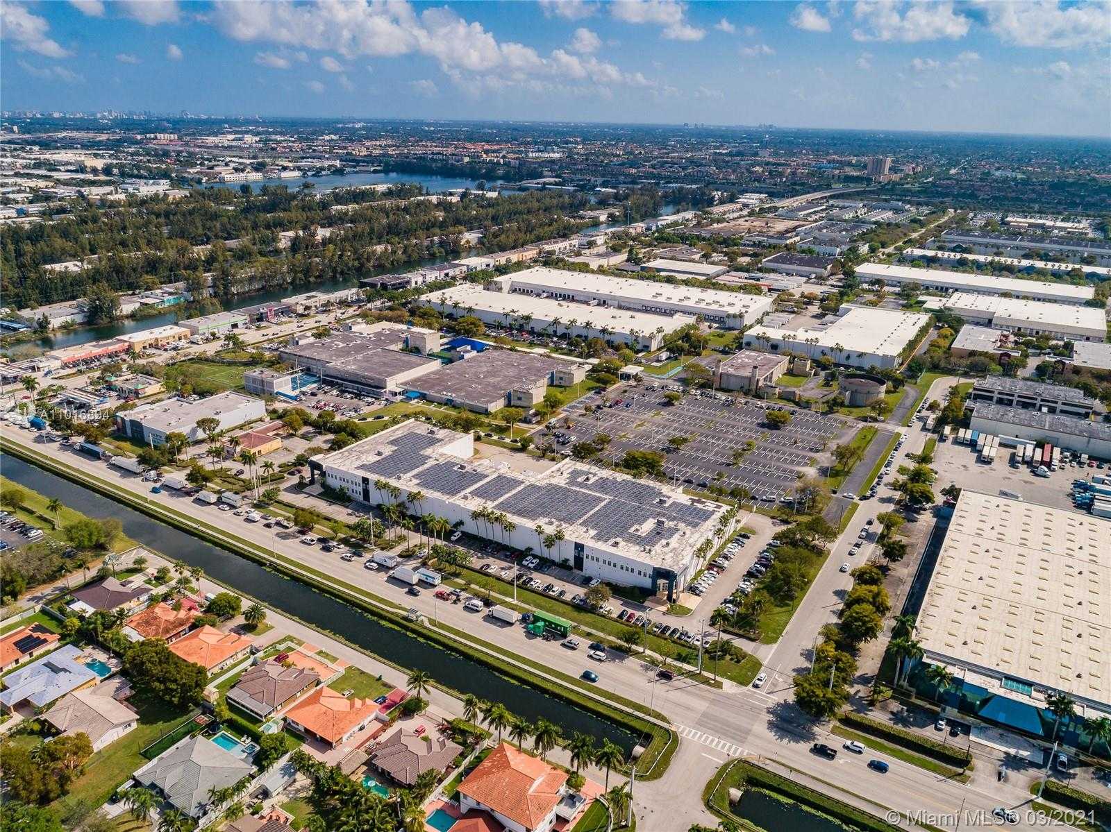 Small Image of 9880 NORTH WEST 25TH ST, Doral Number 19