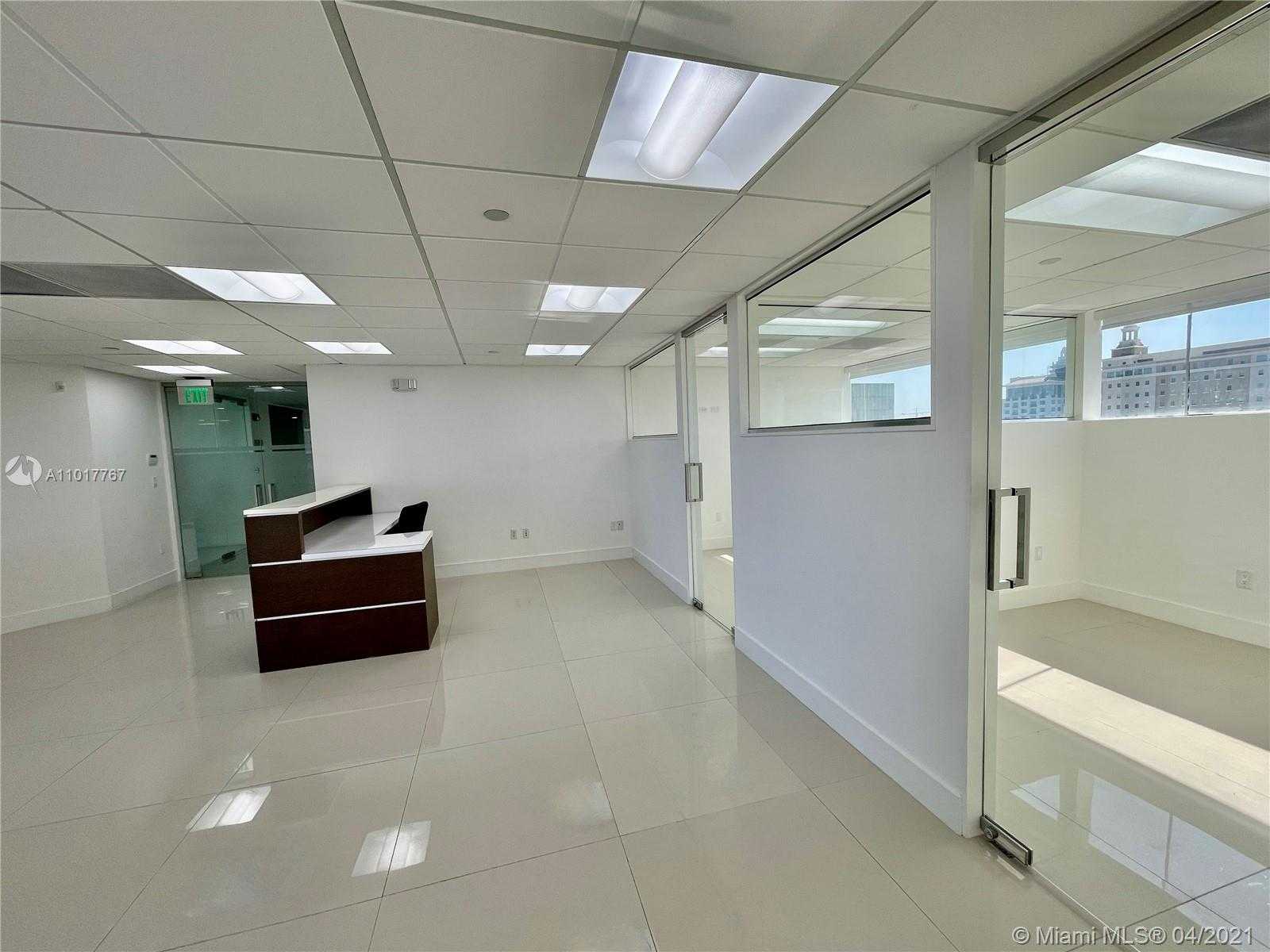 Small Image of 2100 PONCE DE LEON BLVD #1180, Coral Gables Number 4