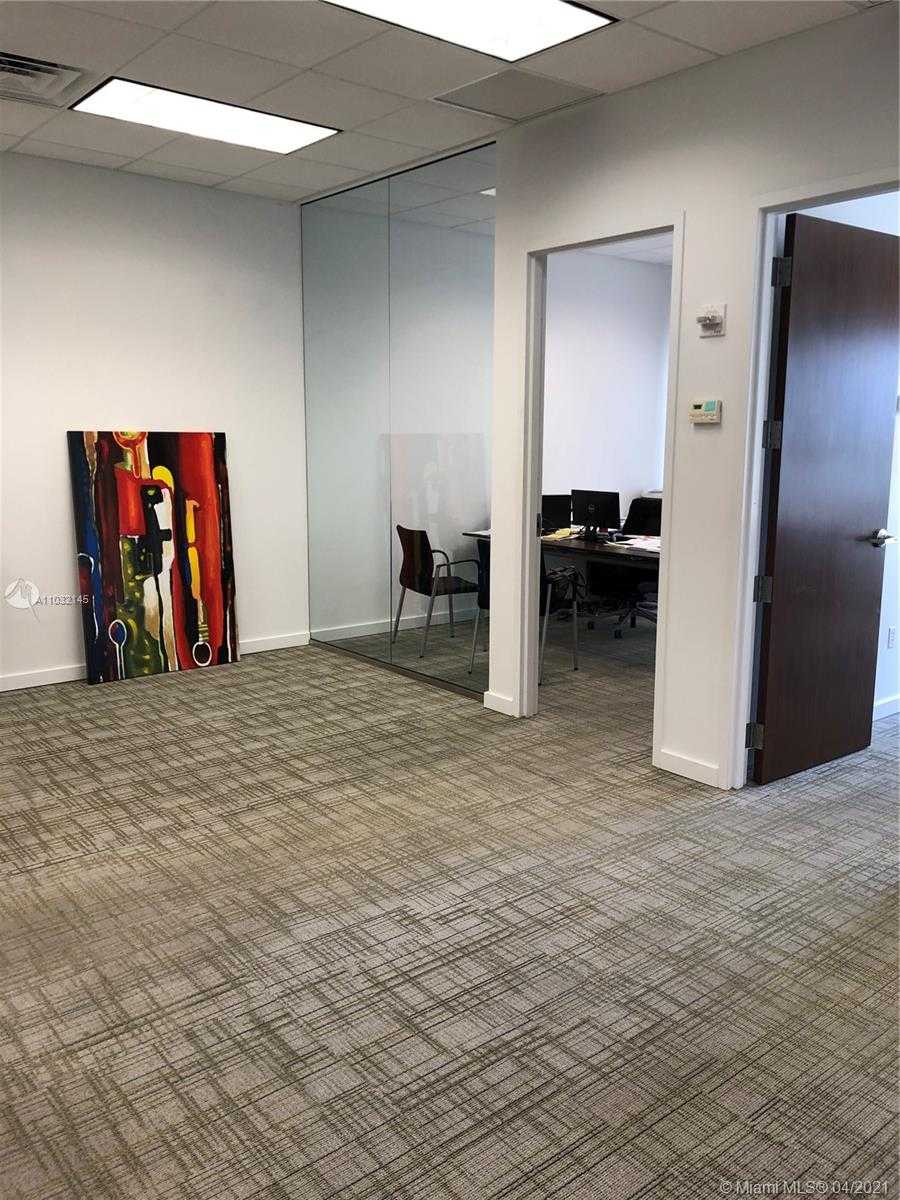 Small Image of 2020 PONCE DE LEON BLVD #1205A, Coral Gables Number 11