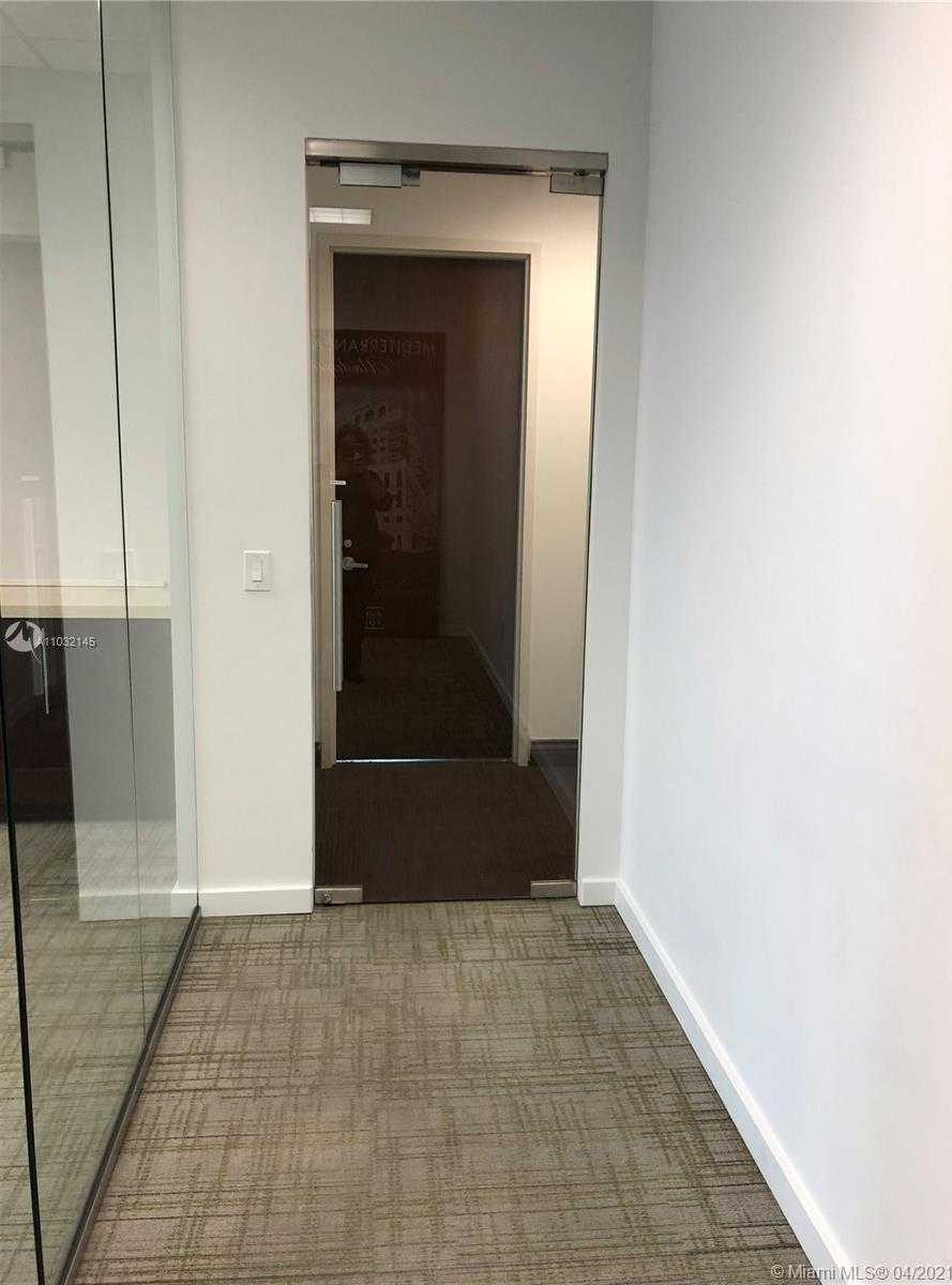 Small Image of 2020 PONCE DE LEON BLVD #1205A, Coral Gables Number 4