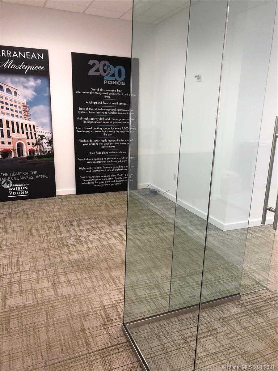 Small Image of 2020 PONCE DE LEON BLVD #1205A, Coral Gables Number 5
