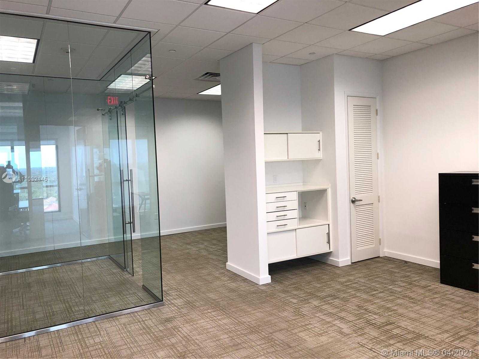 Small Image of 2020 PONCE DE LEON BLVD #1205A, Coral Gables Number 7
