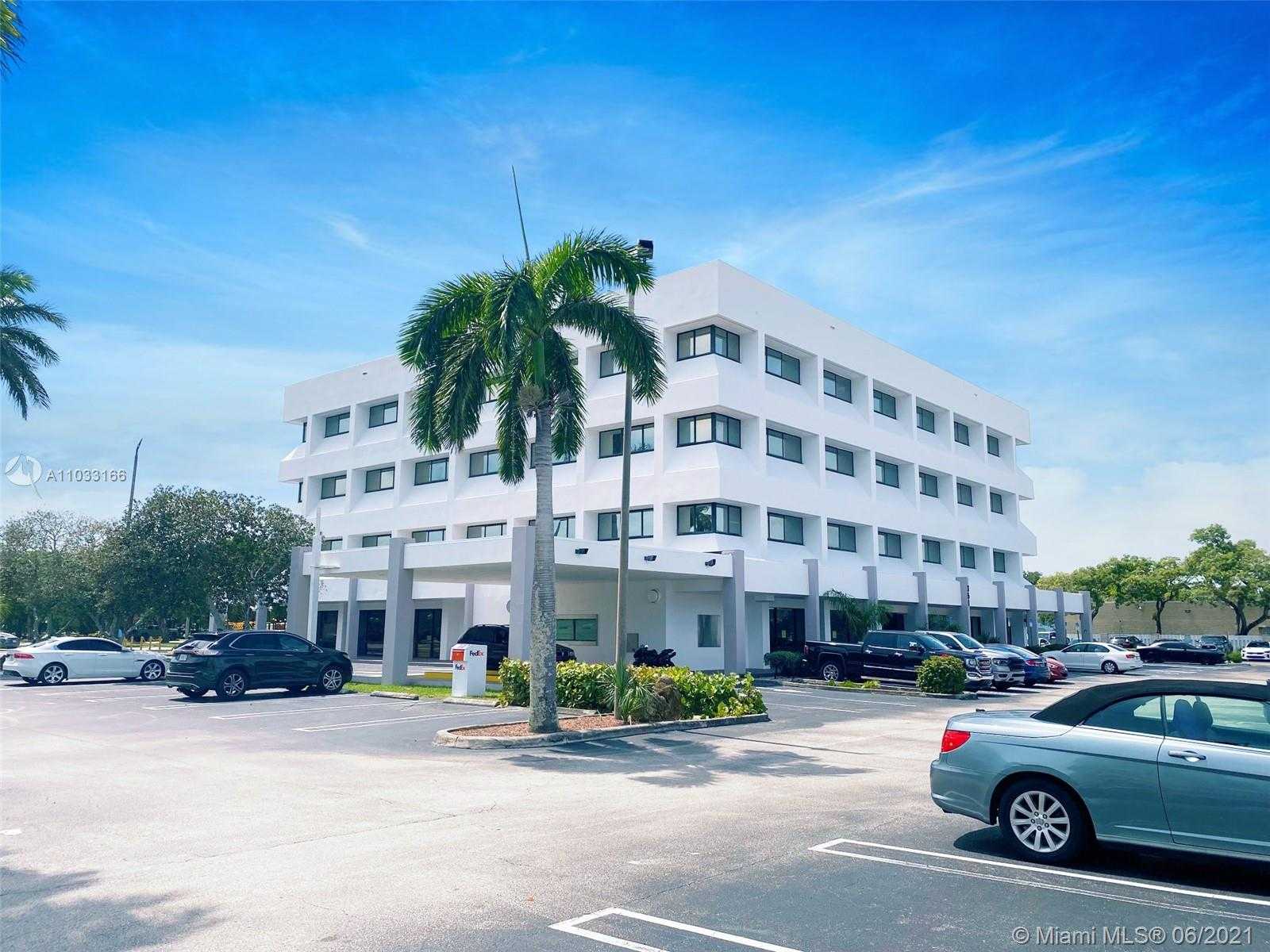 Small Image of 351 SOUTH CYPRESS RD #210M, Pompano Beach Number 7