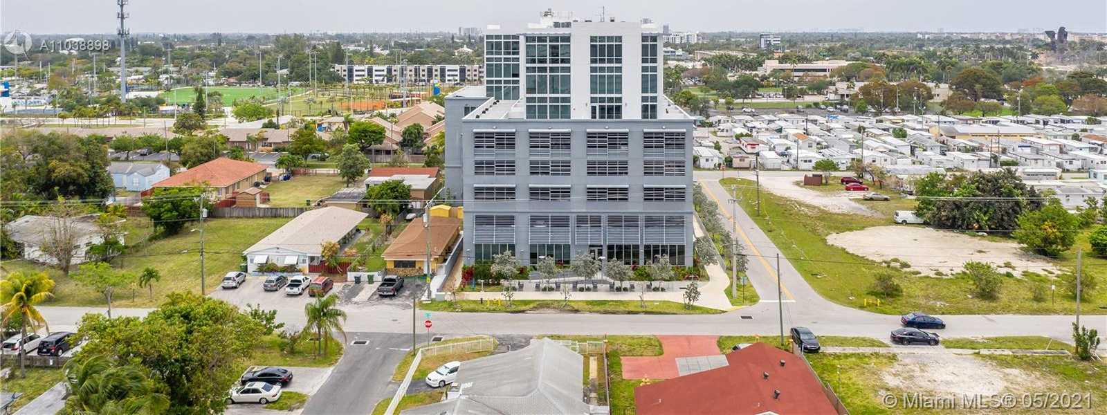 Small Image of 800 SOUTH EAST 4TH AVE #806, Hallandale Beach Number 25