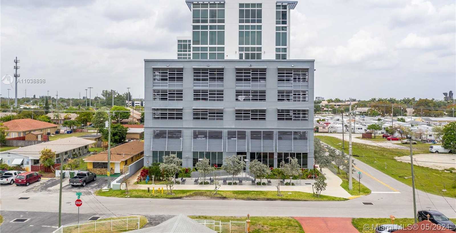 Small Image of 800 SOUTH EAST 4TH AVE #806, Hallandale Beach Number 32